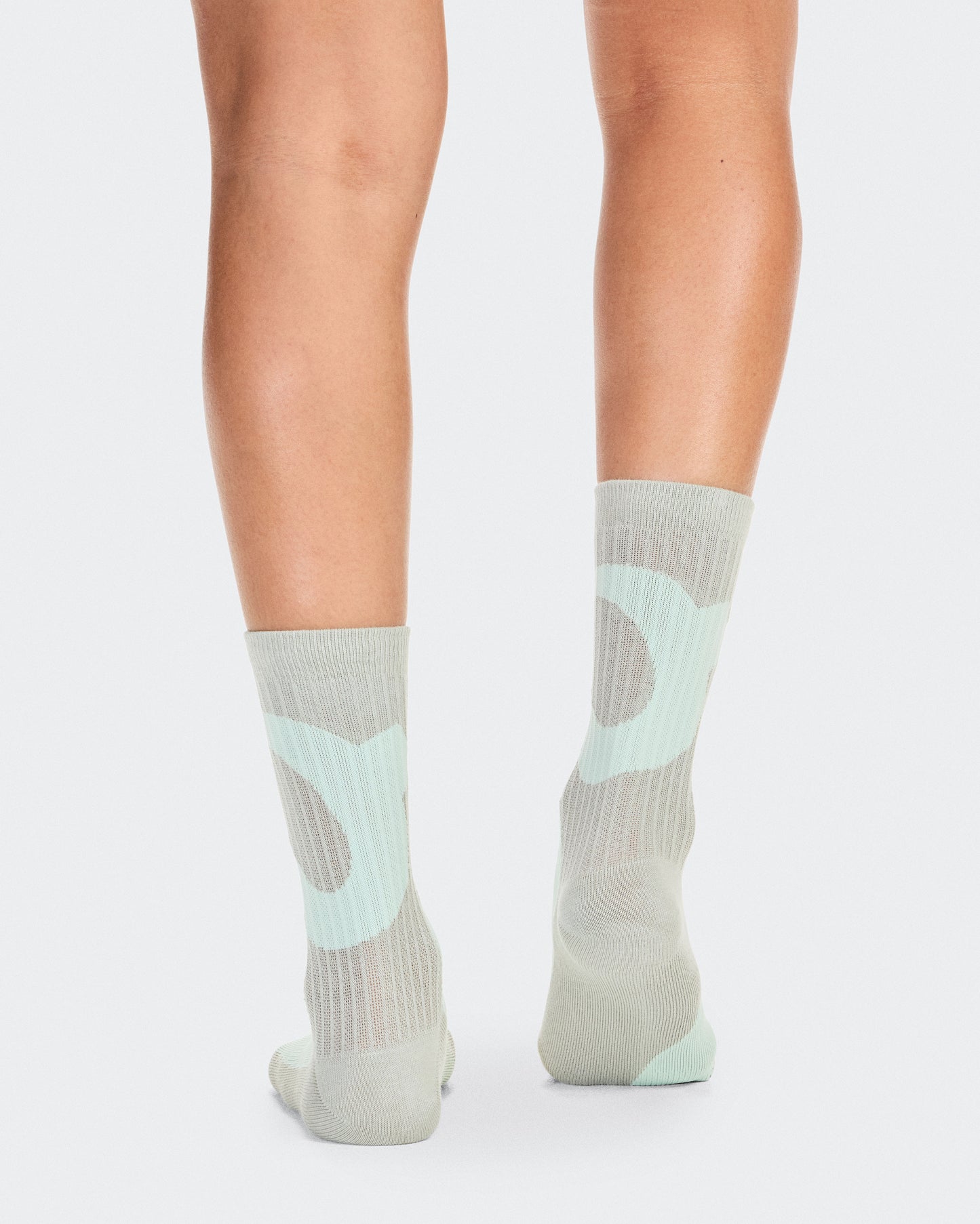 Liquid Logo Sock High 2P Ivory | Tin - US 6695