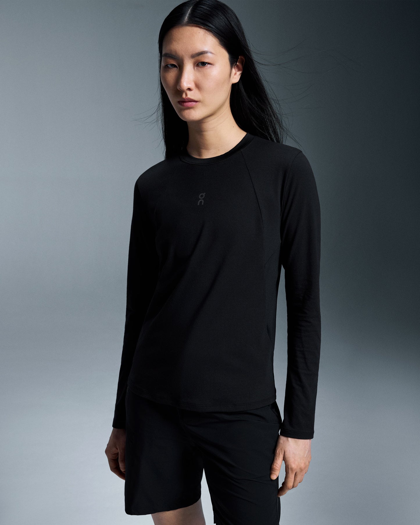 Women's Trek Long-T Black - US 7852