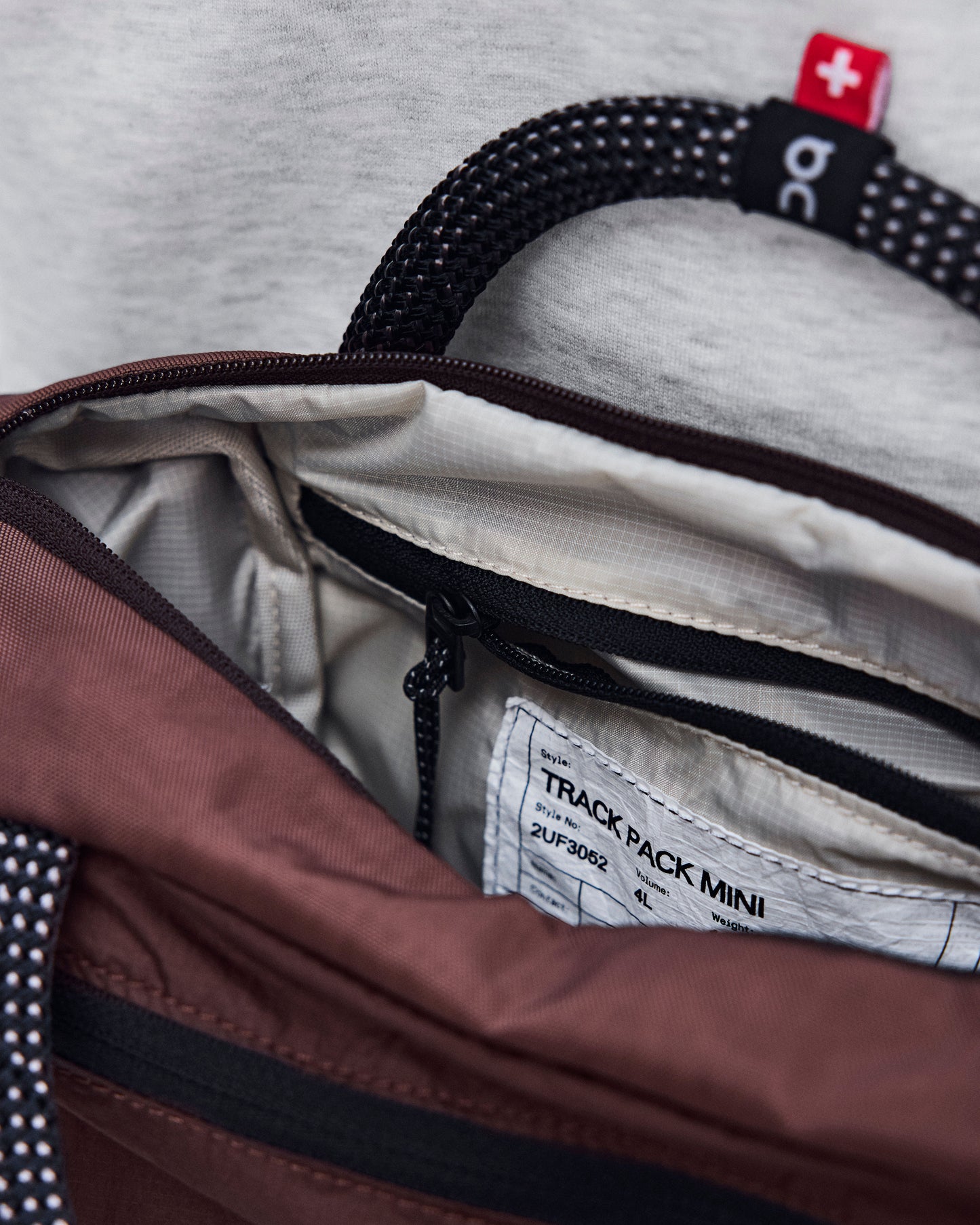Track Pack Mini Elite Cacao | Black - US 0952
