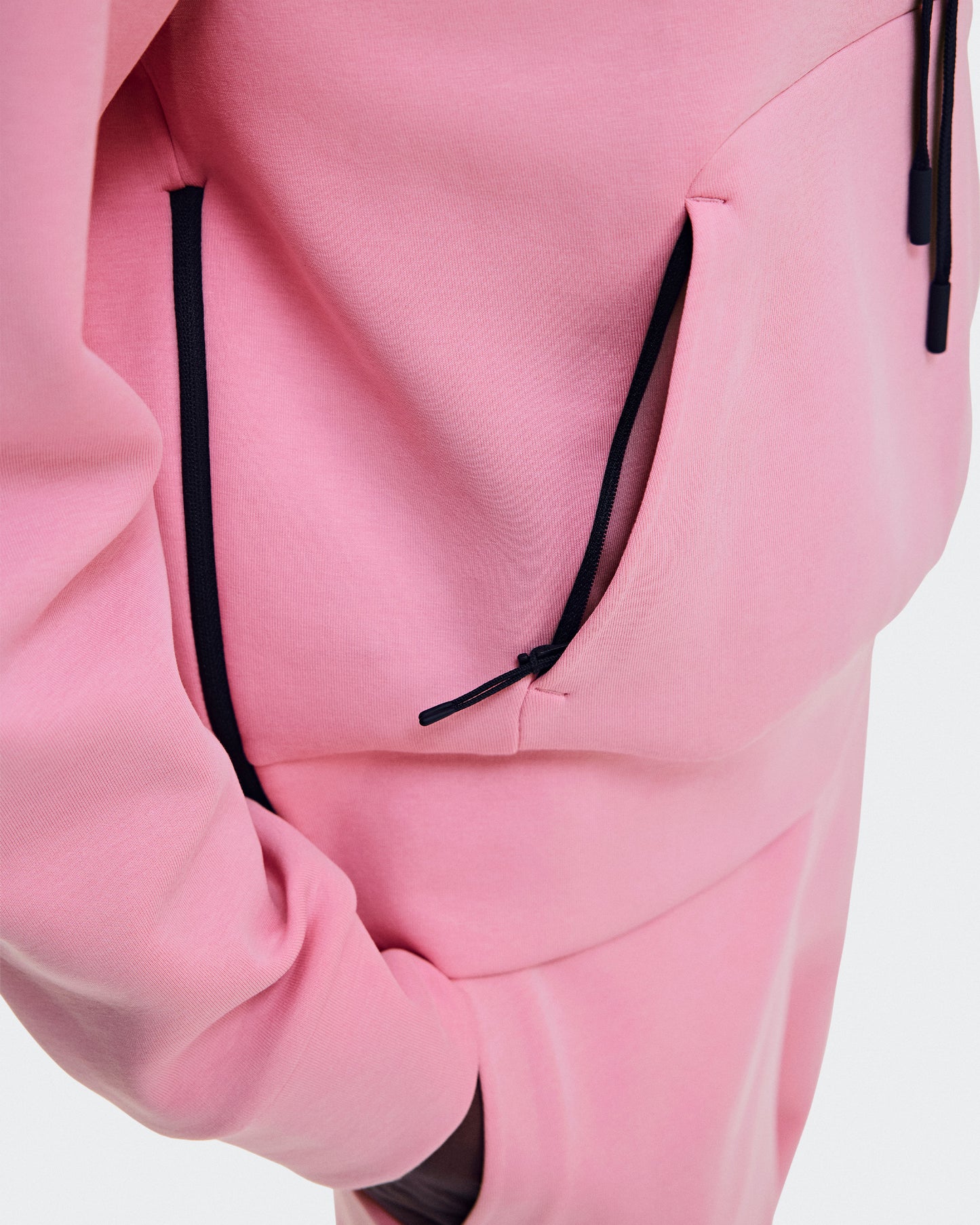 Women's Focus Tech Hoodie Magnolia - US 9724