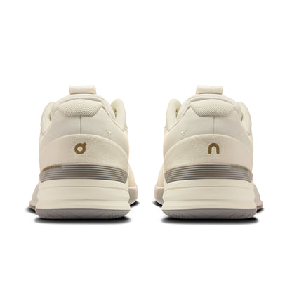 Men's THE ROGER Pro Ace Ivory | Fog - US 6311