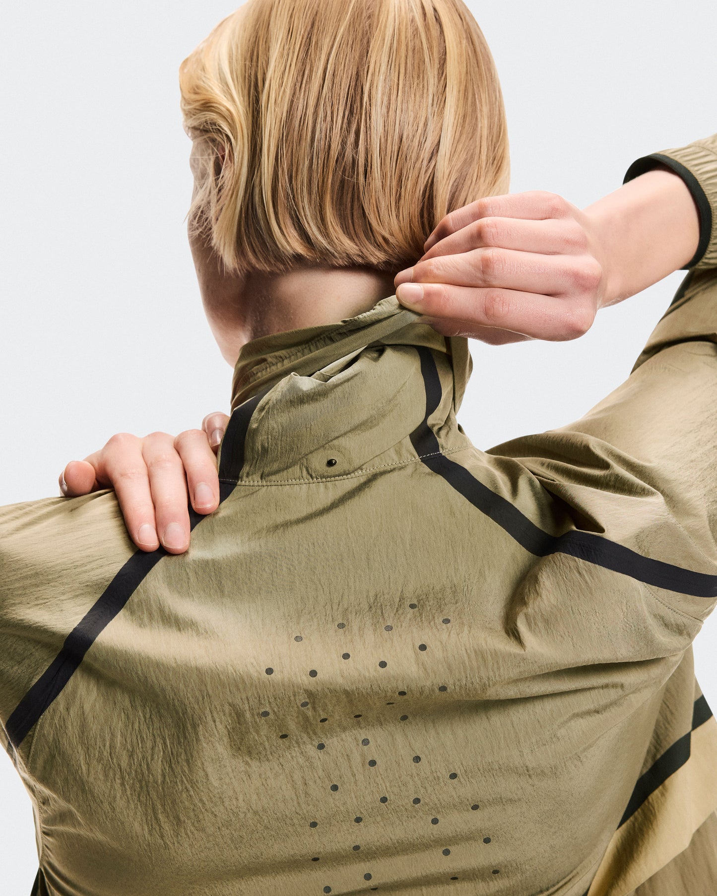 Women's Performance Volt Jacket Safari - US 2303