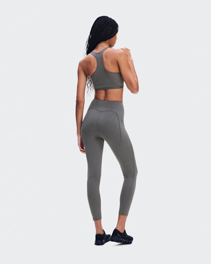 Women's Train Bra Ember - US 7800