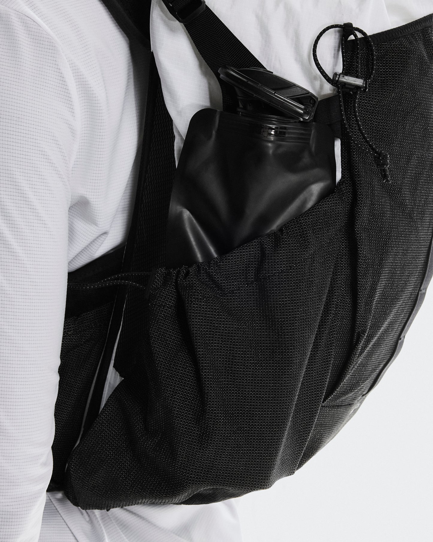 Trail Pack 20L White | Black - US 5113