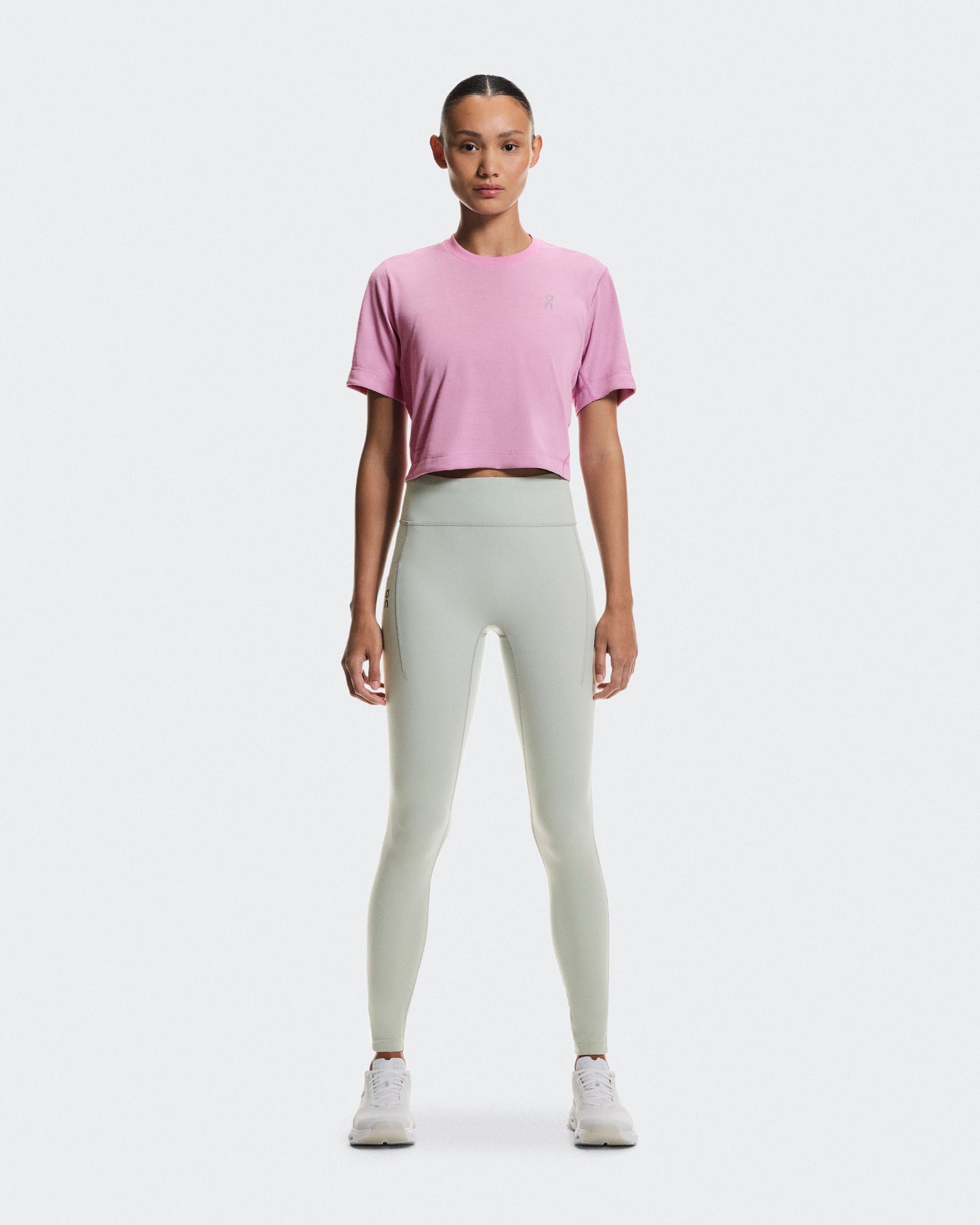 Women's Train-T Crop Graphic Sakura - US 5125