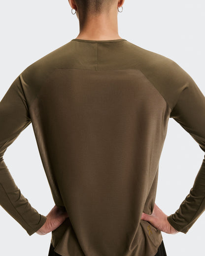 Men's Performance Long-T Year of the Horse Grizzly - US 5366