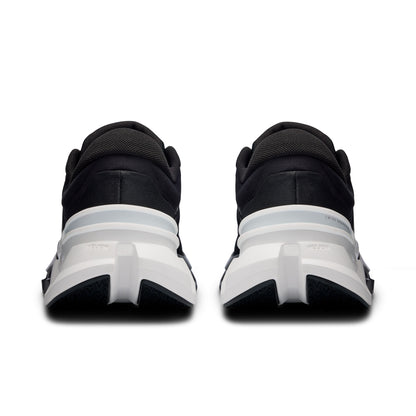 Women's Cloudflyer 5 Black | White - US 5601