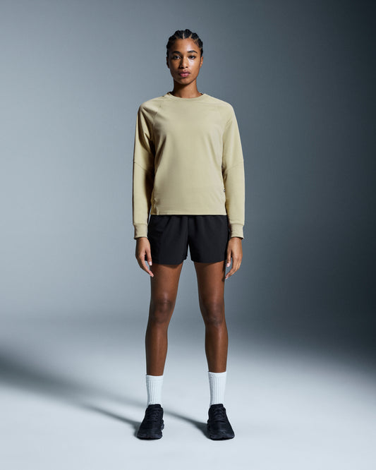 Women's Studio Crew Caper - US 5607