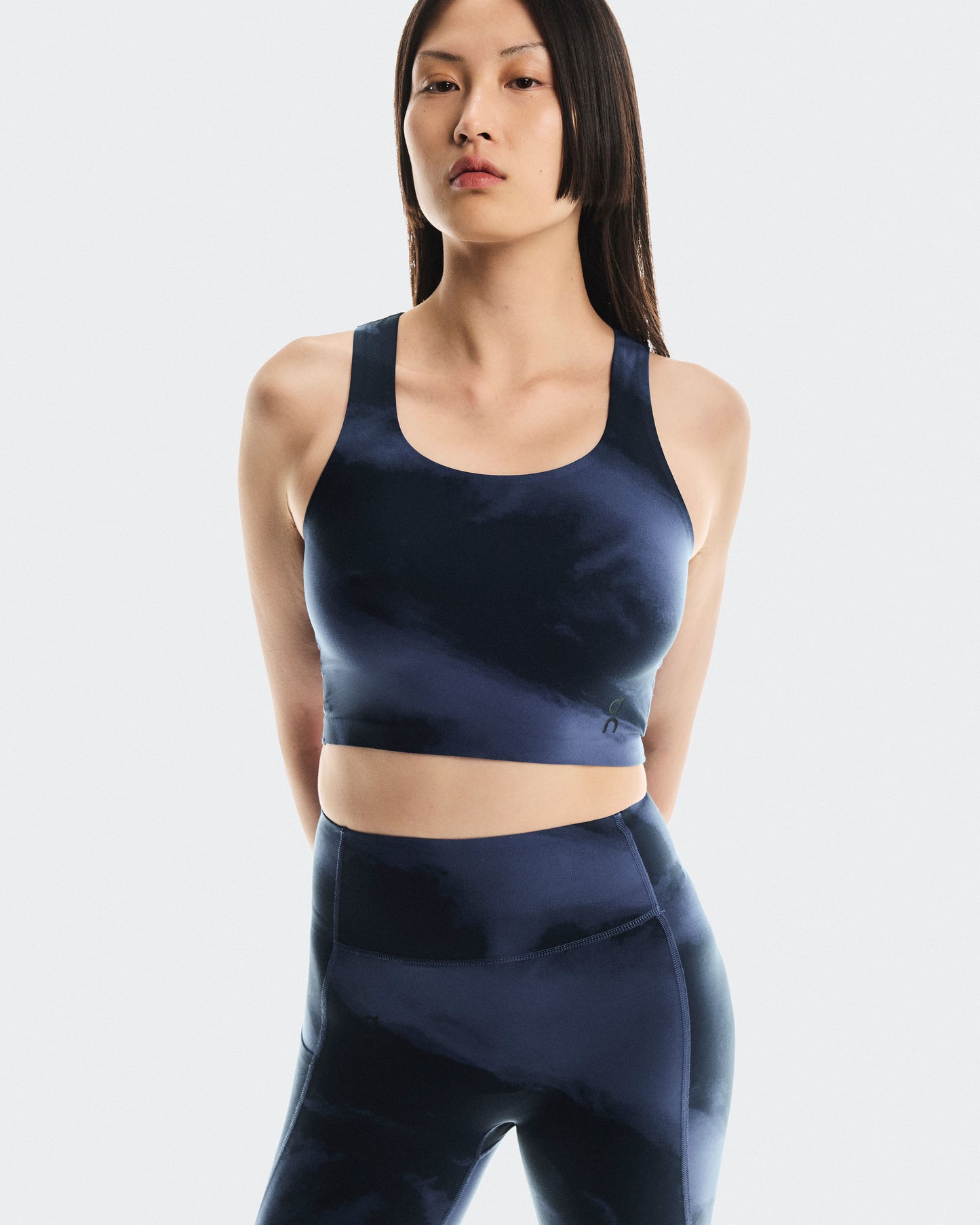 Women's Studio Open Back Crop Acai | Navy - US 2485