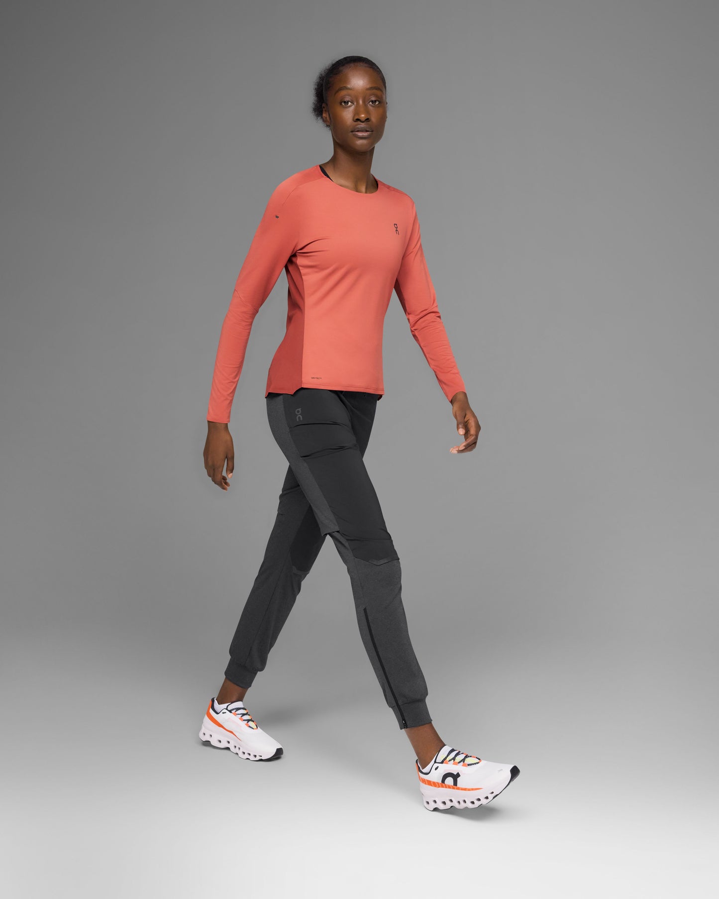 Women's Weather Pants Black - US 2741