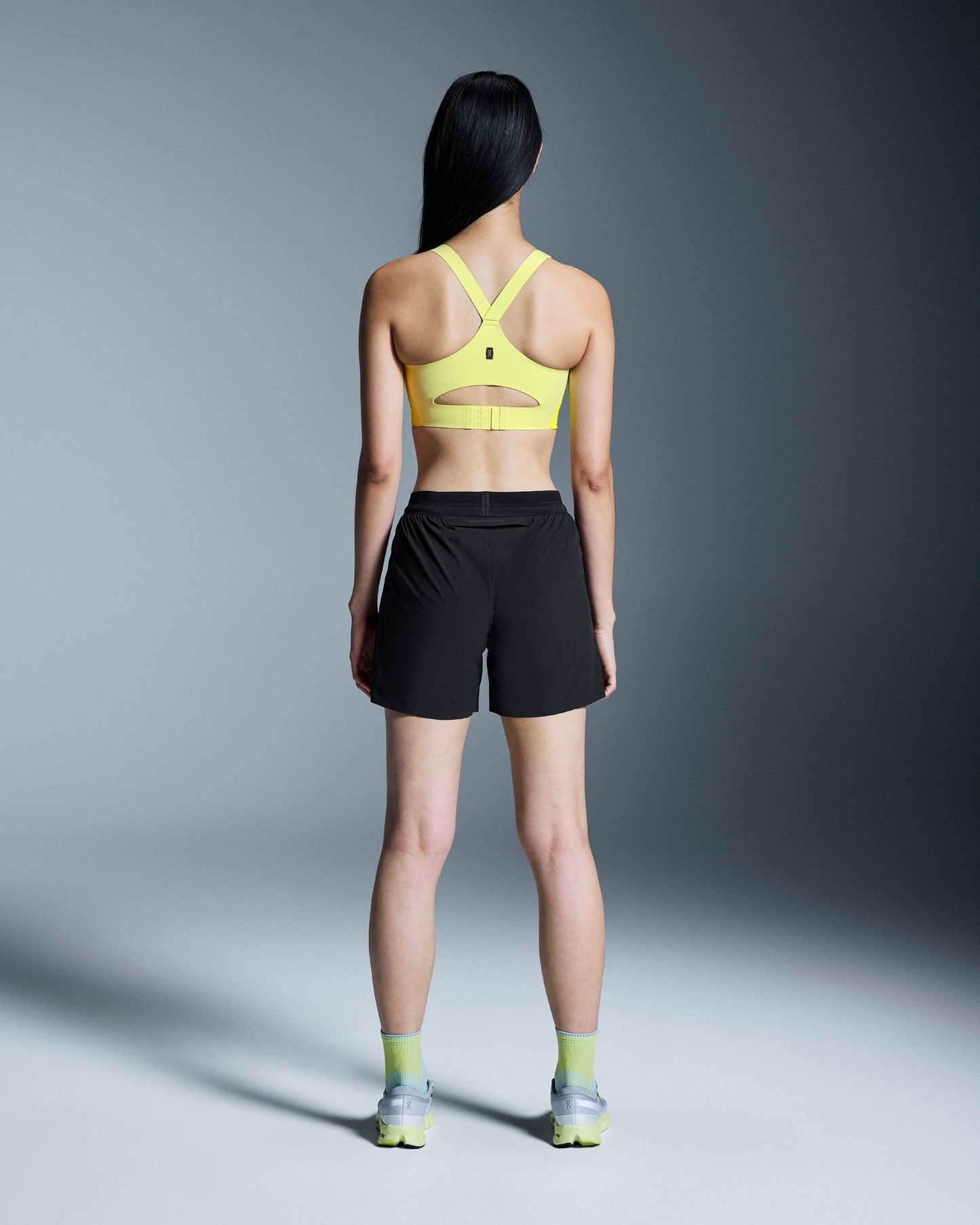 Women's 5" Performance Shorts Black - US 9728