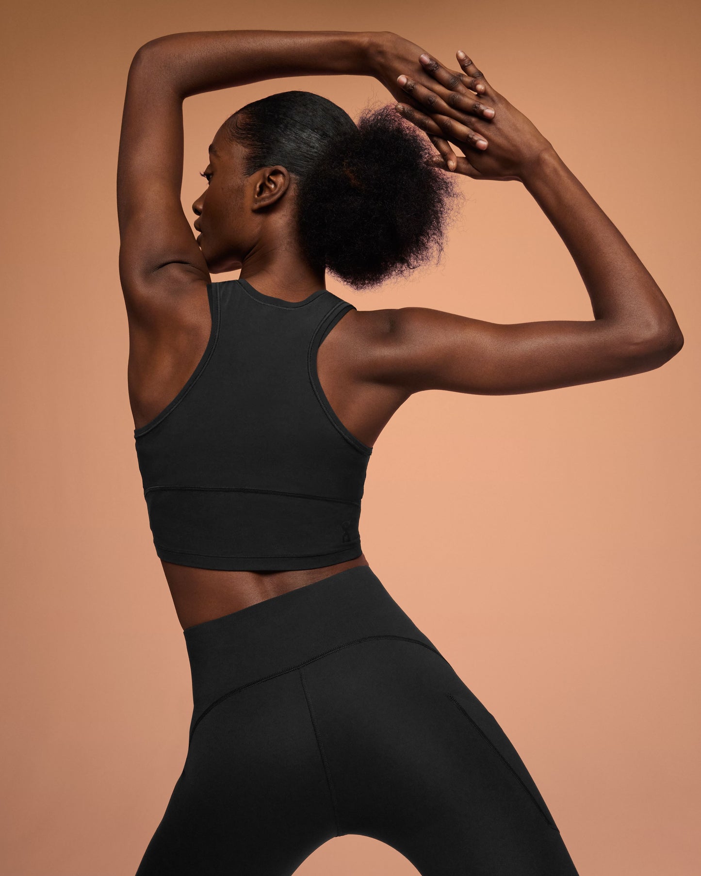 Women's Movement Crop Black - US 7756