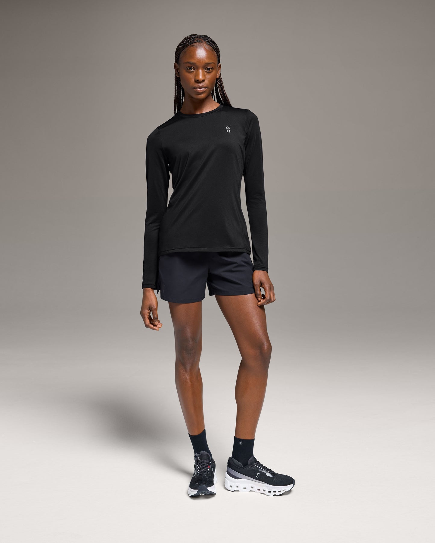 Women's Core Long-T Black - US 2543